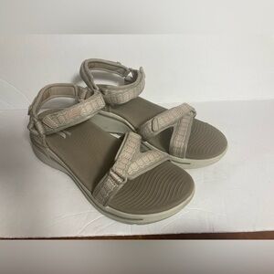 Skechers arch fit sandals US 10